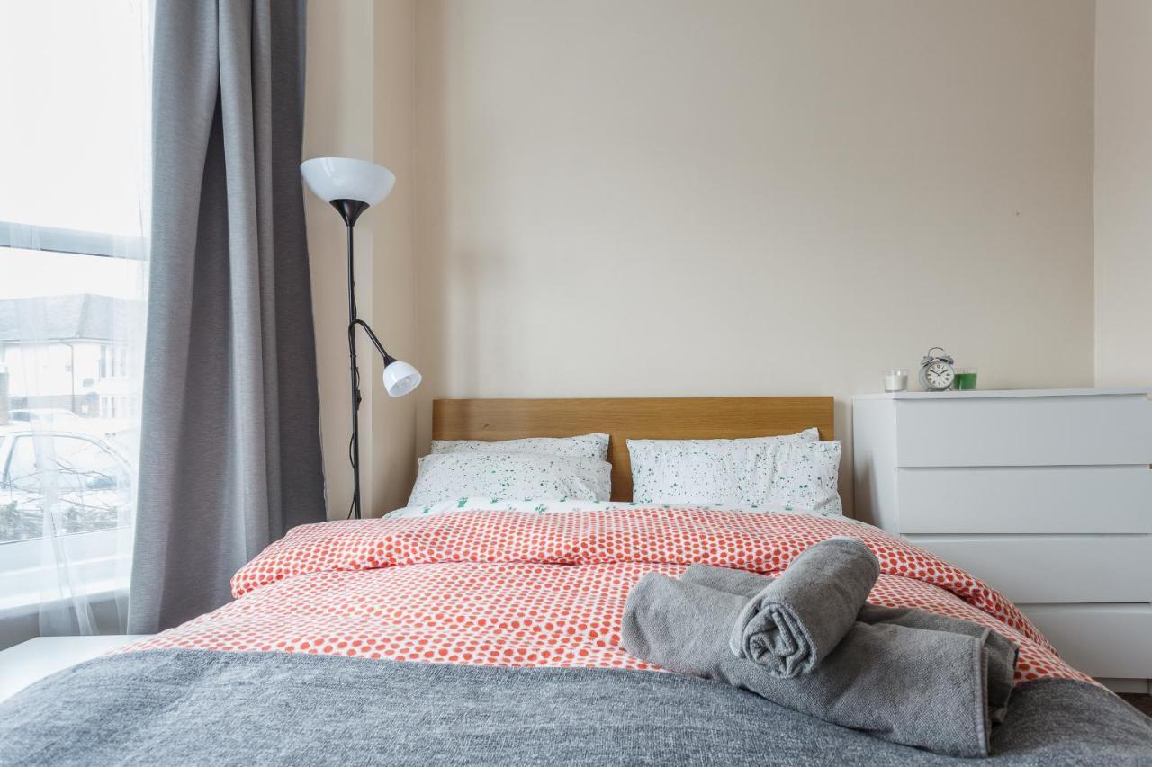 Shirley House 1, Guest House, Self Catering, Self Check In With Smart Locks, Use Of Fully Equipped Kitchen, Walking Distance To Southampton Central, Excellent Transport Links, Ideal For Longer Stays Экстерьер фото