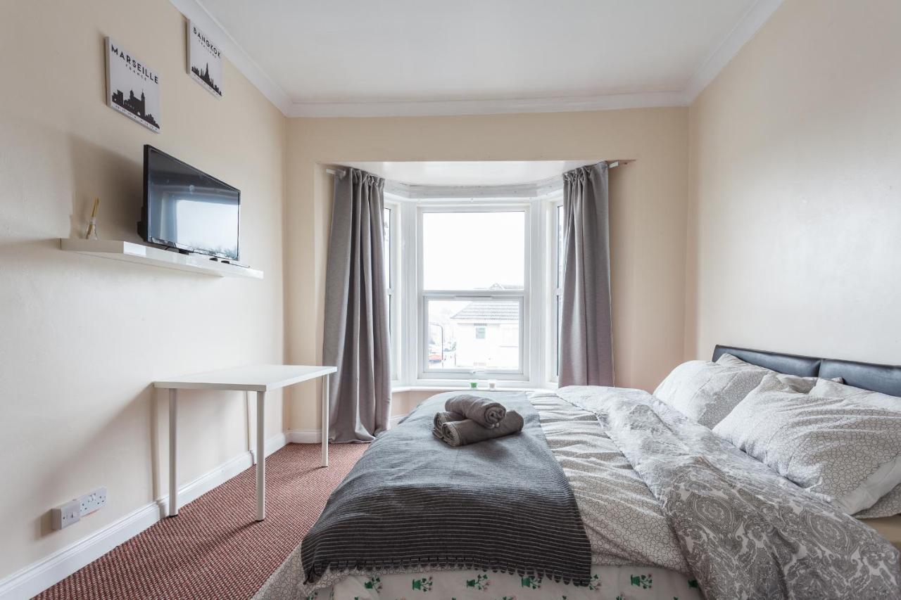 Shirley House 1, Guest House, Self Catering, Self Check In With Smart Locks, Use Of Fully Equipped Kitchen, Walking Distance To Southampton Central, Excellent Transport Links, Ideal For Longer Stays Экстерьер фото