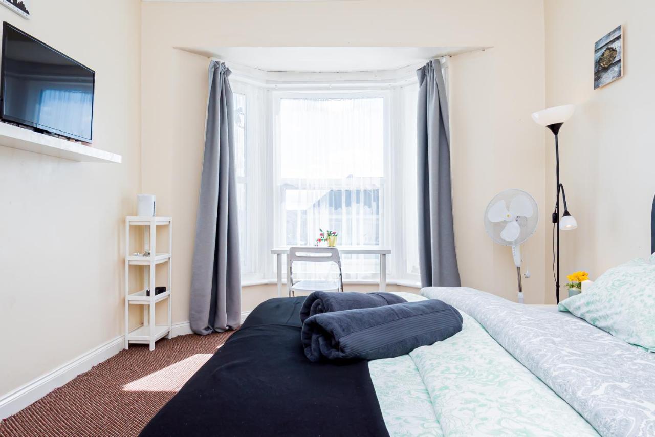 Shirley House 1, Guest House, Self Catering, Self Check In With Smart Locks, Use Of Fully Equipped Kitchen, Walking Distance To Southampton Central, Excellent Transport Links, Ideal For Longer Stays Экстерьер фото
