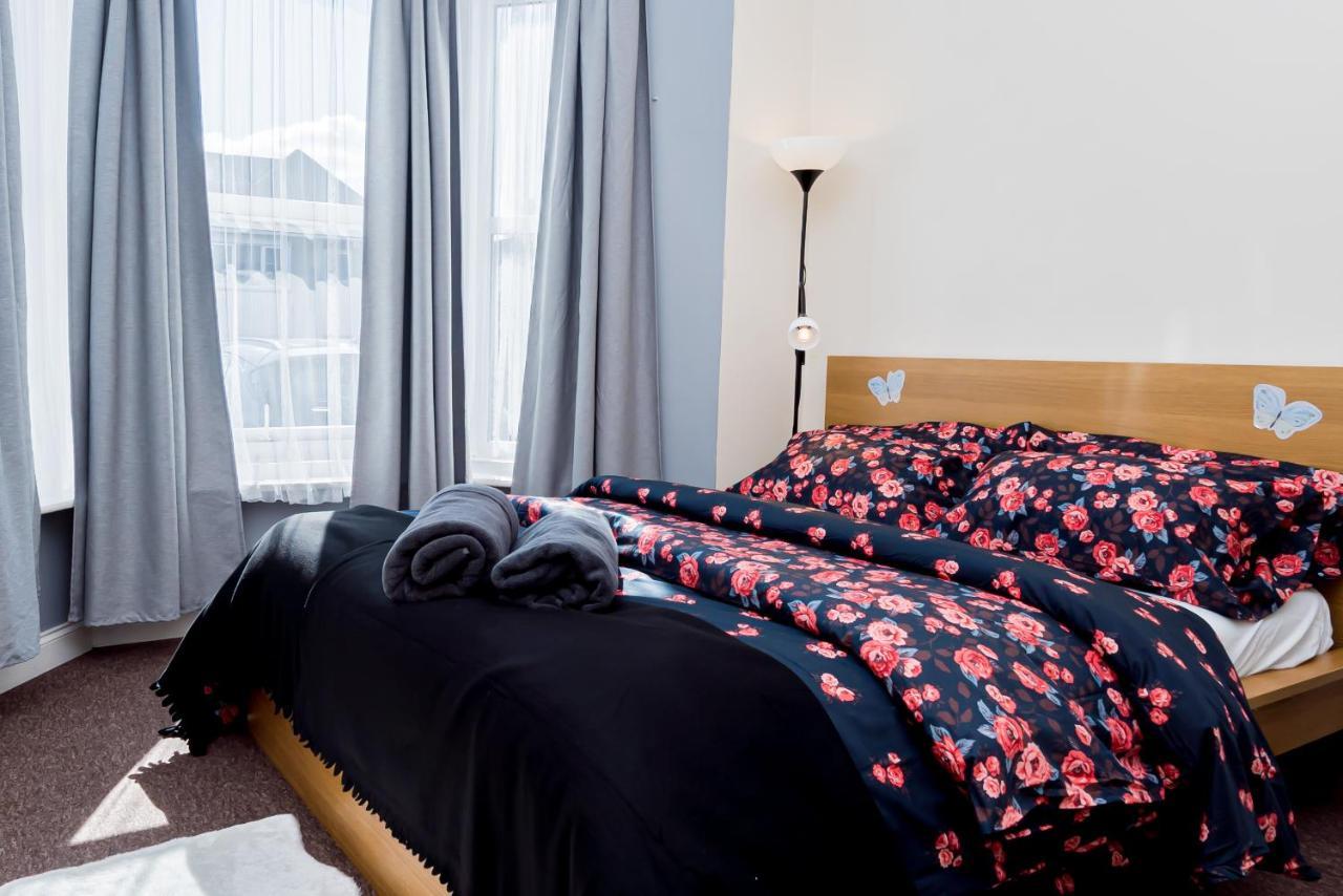 Shirley House 1, Guest House, Self Catering, Self Check In With Smart Locks, Use Of Fully Equipped Kitchen, Walking Distance To Southampton Central, Excellent Transport Links, Ideal For Longer Stays Экстерьер фото