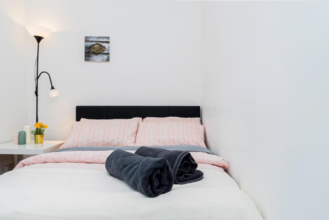 Shirley House 1, Guest House, Self Catering, Self Check In With Smart Locks, Use Of Fully Equipped Kitchen, Walking Distance To Southampton Central, Excellent Transport Links, Ideal For Longer Stays Экстерьер фото